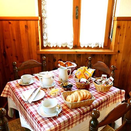 Hotel Edelweiss Villeneuve Zewnętrze zdjęcie